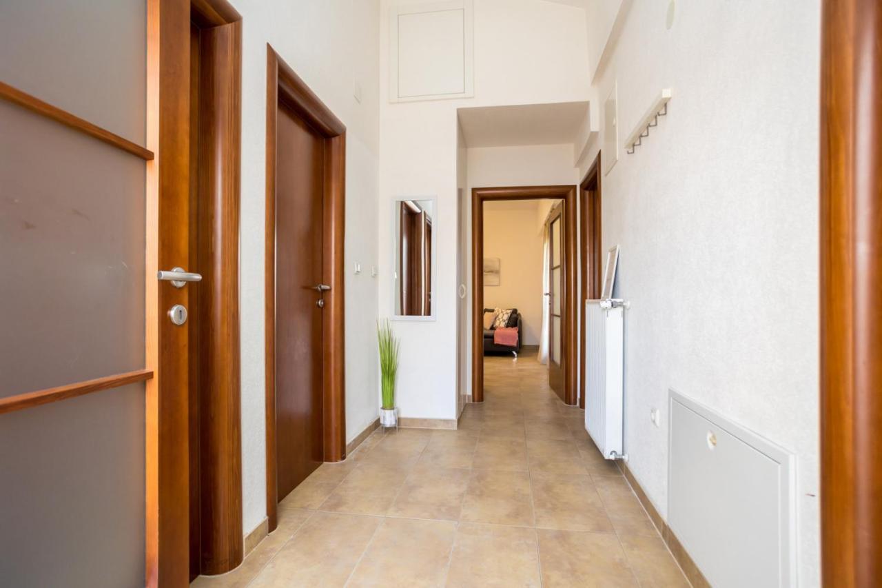 Apartmani Beba Omišalj Eksteriør billede