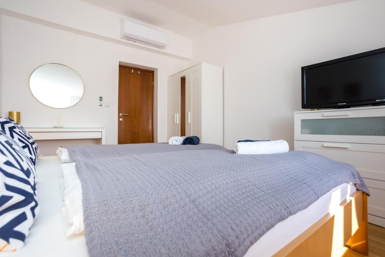 Apartmani Beba Omišalj Eksteriør billede