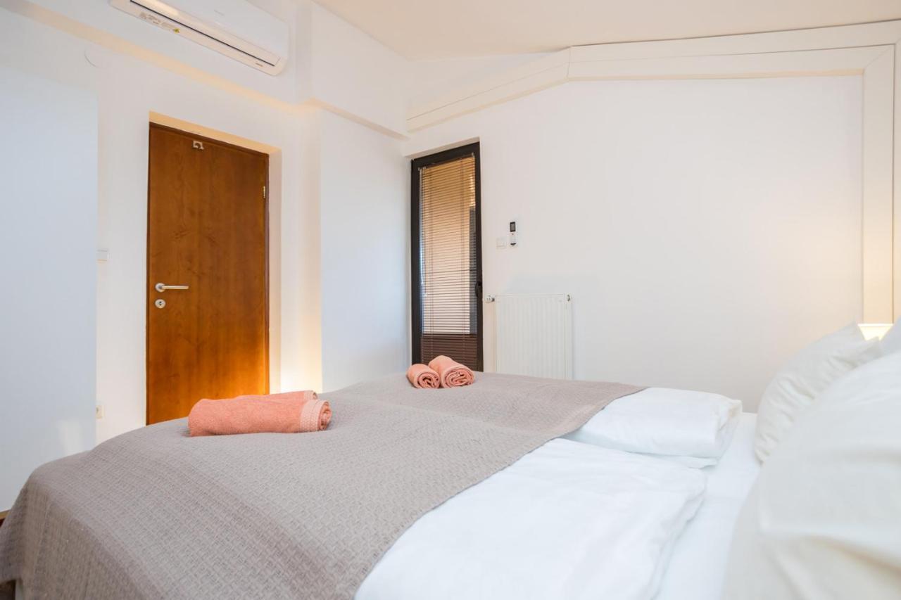 Apartmani Beba Omišalj Eksteriør billede