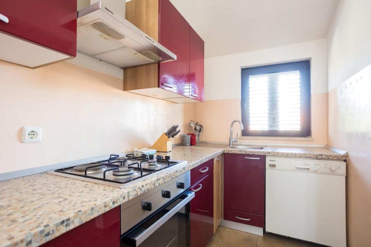 Apartmani Beba Omišalj Eksteriør billede